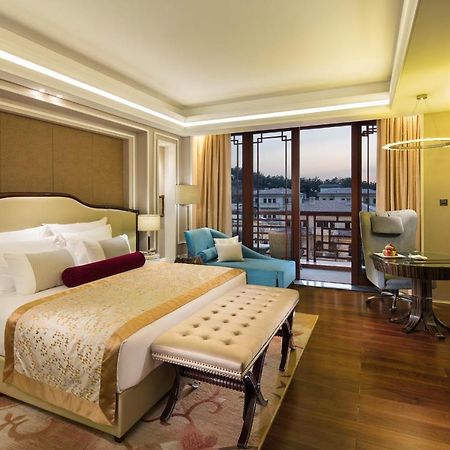 Grand Bay Hotel Beijing Jinpoluo 외부 사진